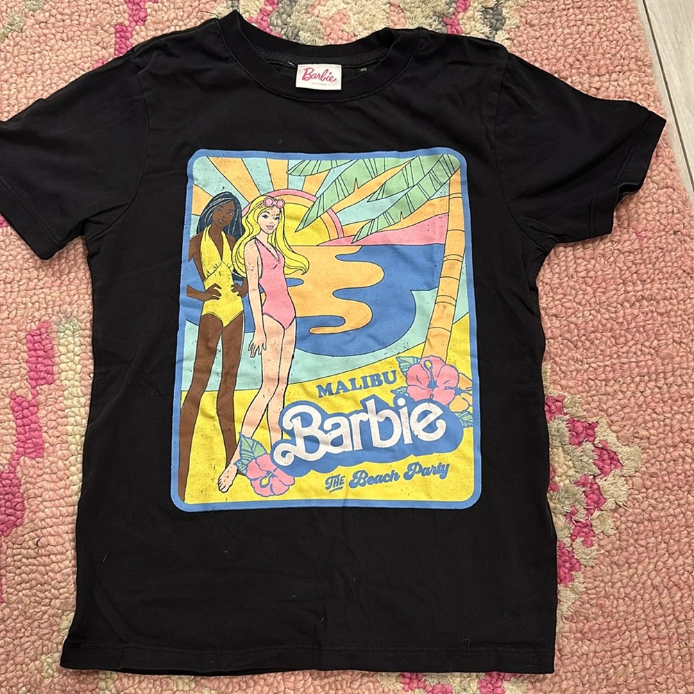 Barbie !! Cotton On , Size 6. Like New . Super cute :)